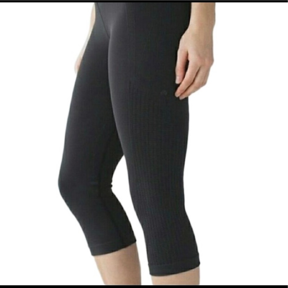 Lululemon Flow & Go Compression Crop